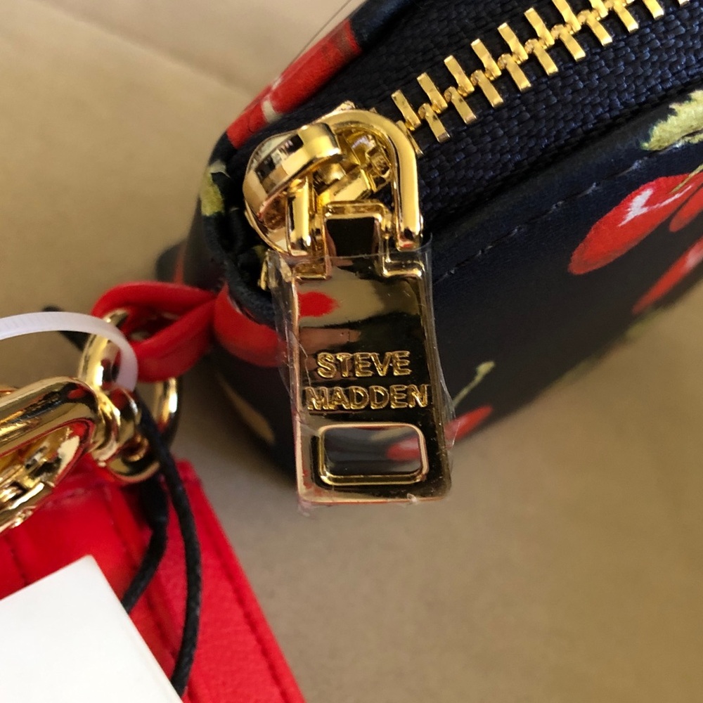 Steve Madden Navy Cherry Coin Pouch with Red Wristlet Cardholder - Picture 6 of 8